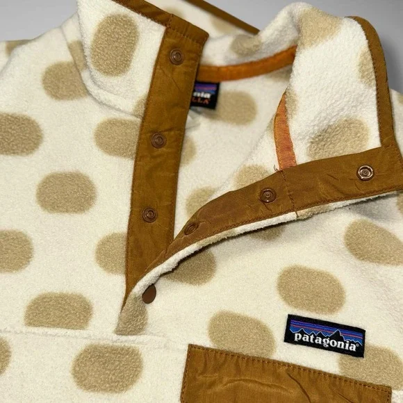 Patagonia Synchilla Snap T Fleece Pullover Womens Small Cream Beige Polka Dots - Picture 7 of 10
